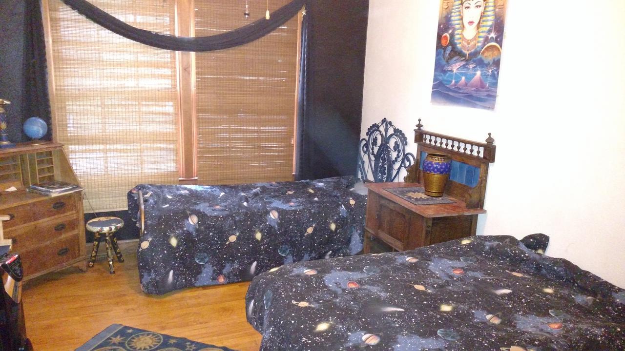 Grand Lodge Geyserville Room photo